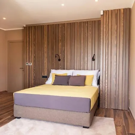 Villa Luxury G2 With Indoor & Outdoor Pool *